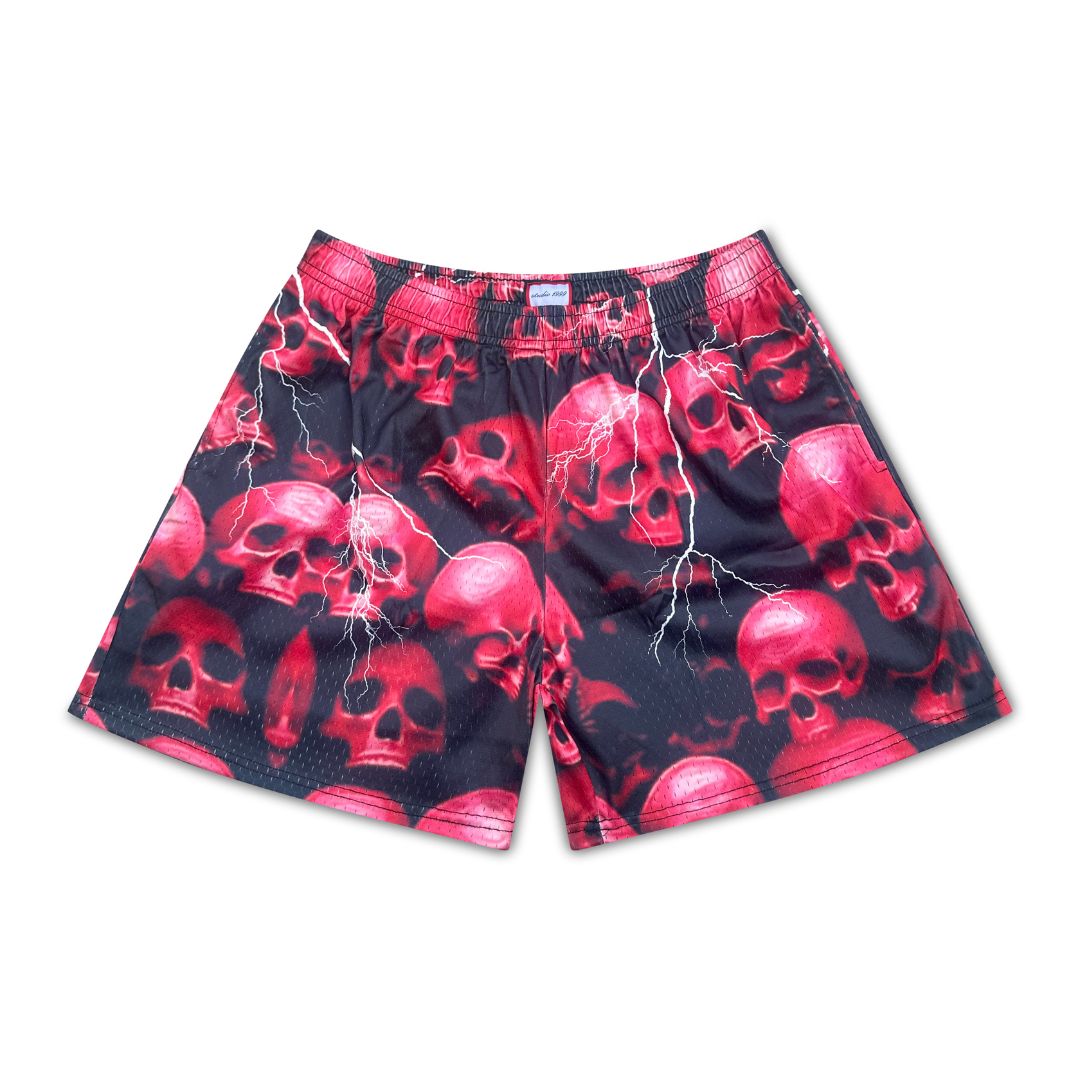 Pantalones cortos de malla con diseño de calavera